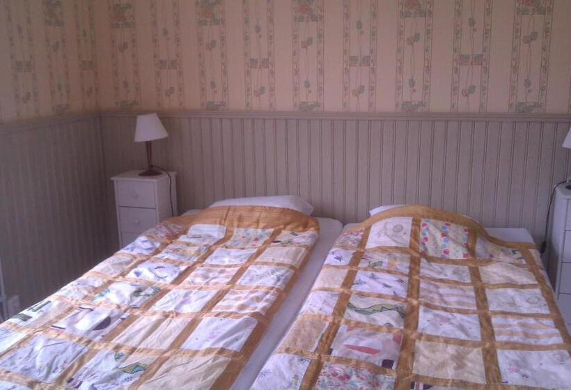 חדר סטנדרט חדר אמבטיה משותף, Enångers Bed And Breakfast