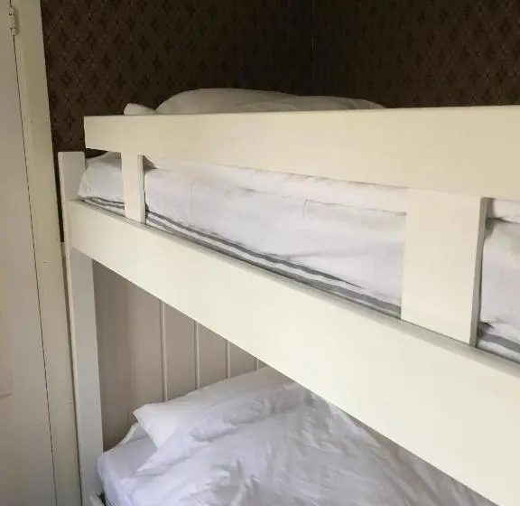 スタンダード４人部屋, Enångers Bed And Breakfast