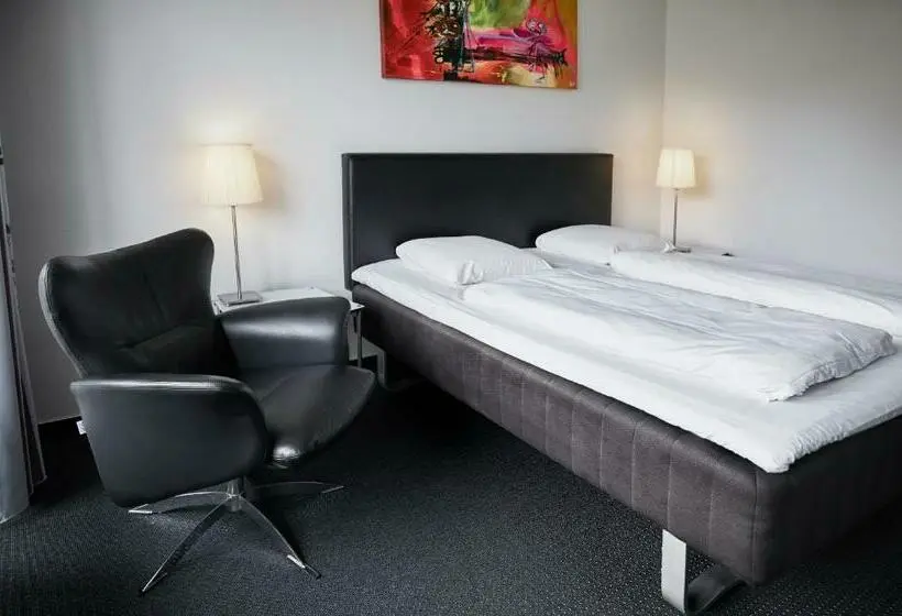 バルコニー付きスタンダードルーム, Fjelsted Skov Hotel & Konference