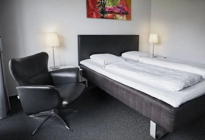 スタンダード４人部屋, Fjelsted Skov Hotel & Konference