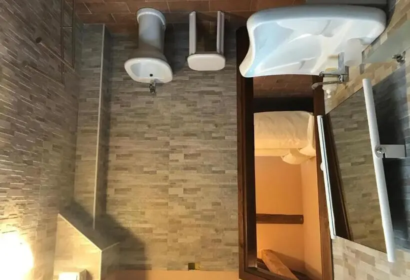 身障者適用キングサイズベッドルーム, Agriturismo Podere Casino