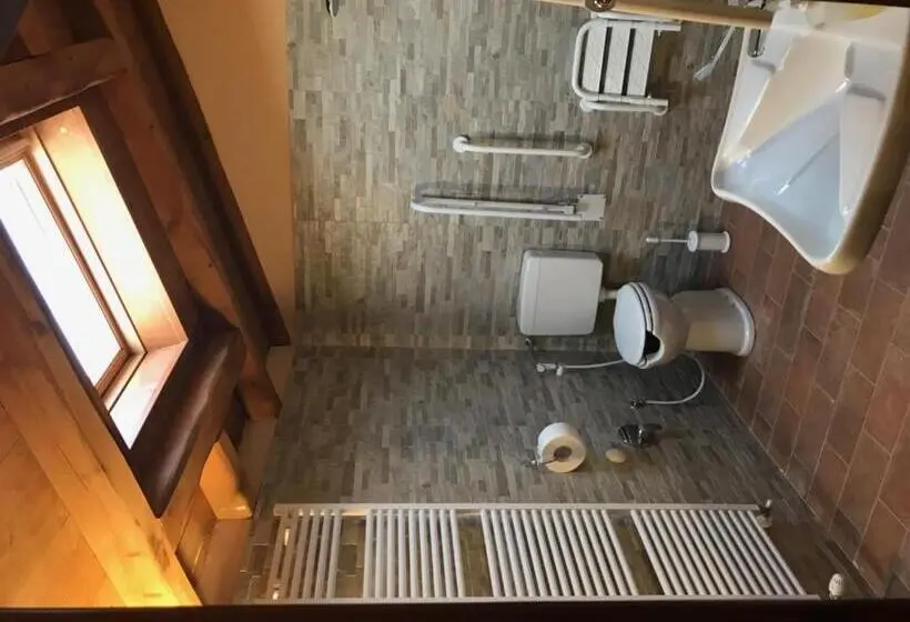 身障者適用キングサイズベッドルーム, Agriturismo Podere Casino