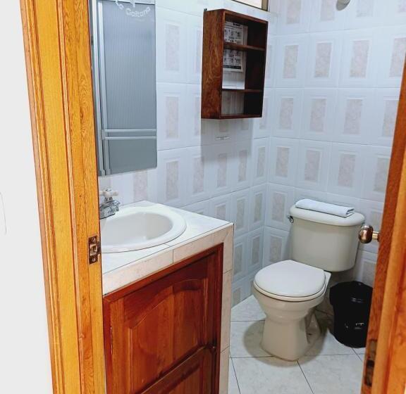 エコノミールーム, Campestre La Gaitana