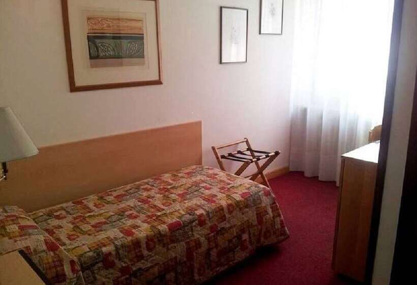 스탠다드 싱글 룸, Piol