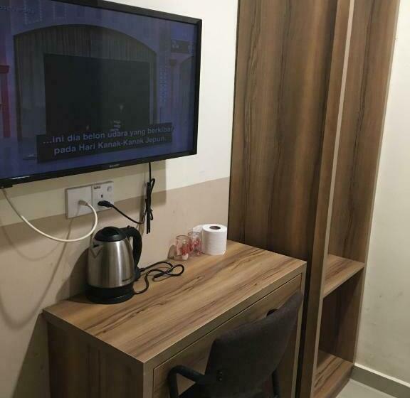 Семейный Номер, Soho Hotel Semenyih