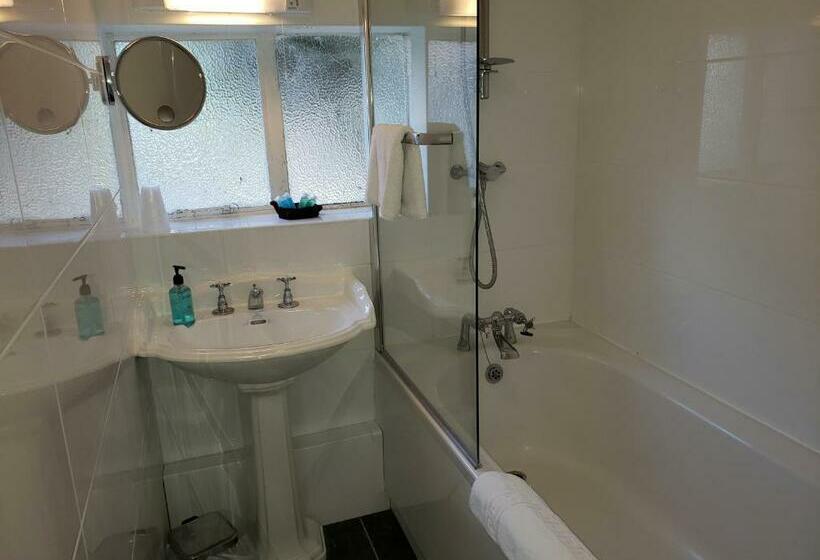 Номер Стандарт, Clifton Hampden B&b