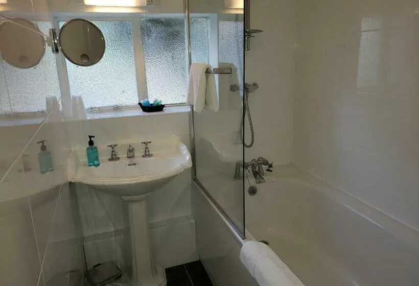 スタンダードルーム, Clifton Hampden B&b