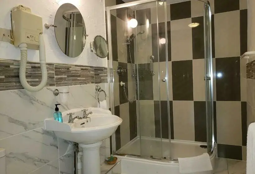 ファミリールーム, Clifton Hampden B&b
