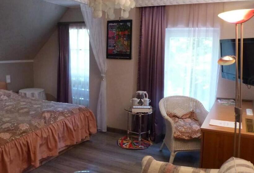 Полулюкс, Landhaus Gritschacher