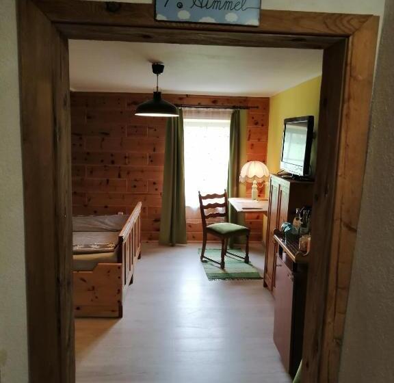 Полулюкс, Landhaus Gritschacher