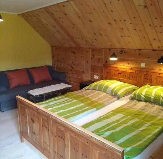 Полулюкс, Landhaus Gritschacher