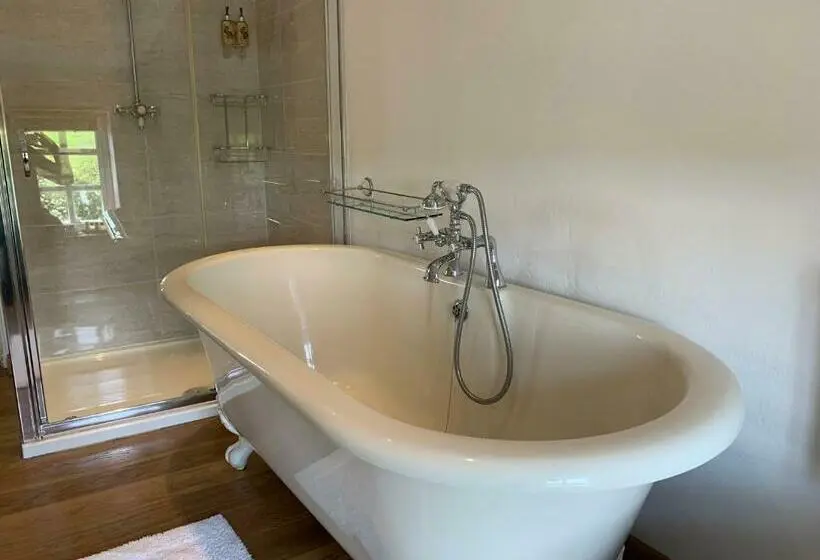 Chambre Standard Lit King Size, Fernside Bed And Breakfast