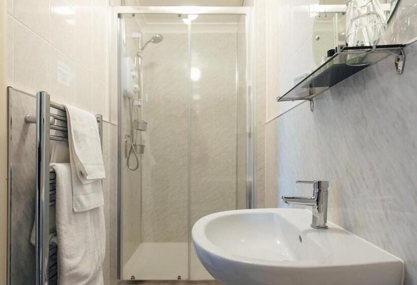 标准间, Castlemead Country House By The Sea