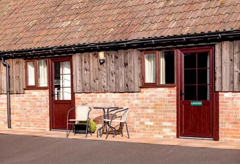 キャビン, Luccombe Farm Holiday Cottages