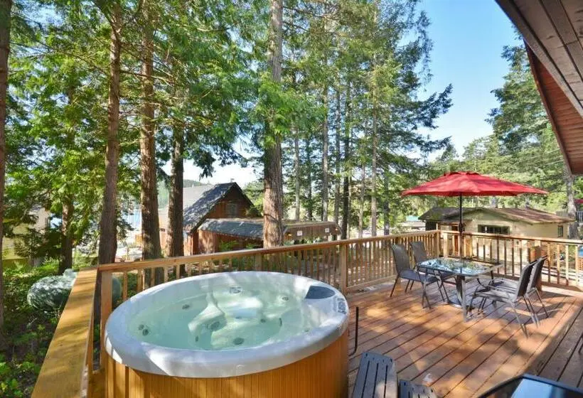 キャビン, Pender Harbour Resort & Marina