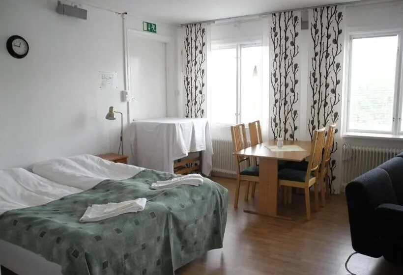 浴室共有スタンダード４人用ルーム, Målilla Hotell & Restaurang