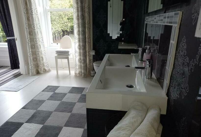 Люкс Вид на Сад, Gardenvale Manor House B&b