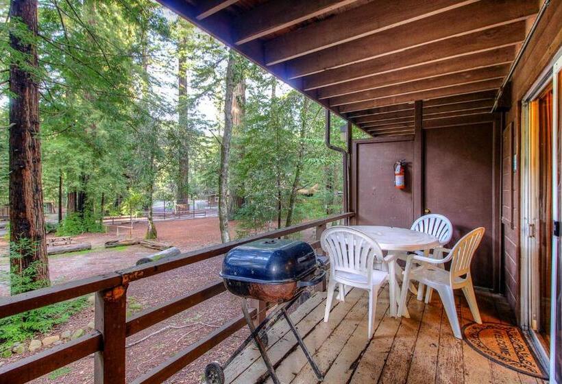 Люкс Повышенной Комфортности, Redwoods River Resort & Campground