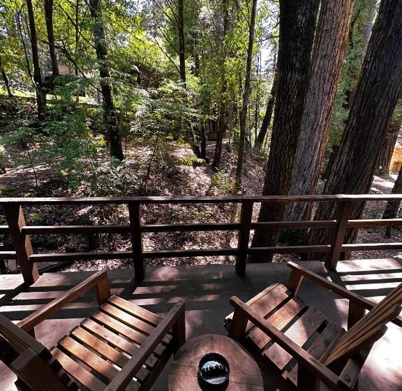 Family Suite, Redwoods River Resort & Campground