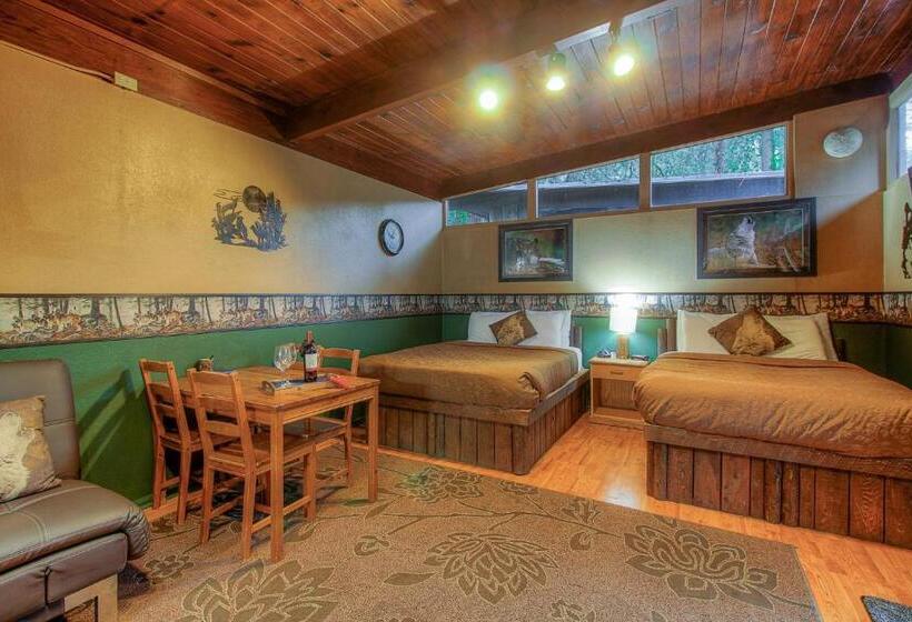 스탠다드 방갈로, Redwoods River Resort & Campground