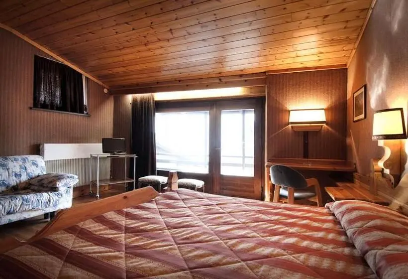 スタンダード４人部屋, Villaggio Hotel Aquila