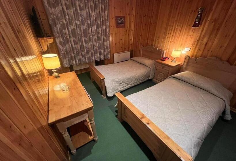 غرفة قياسية, Villaggio Hotel Aquila