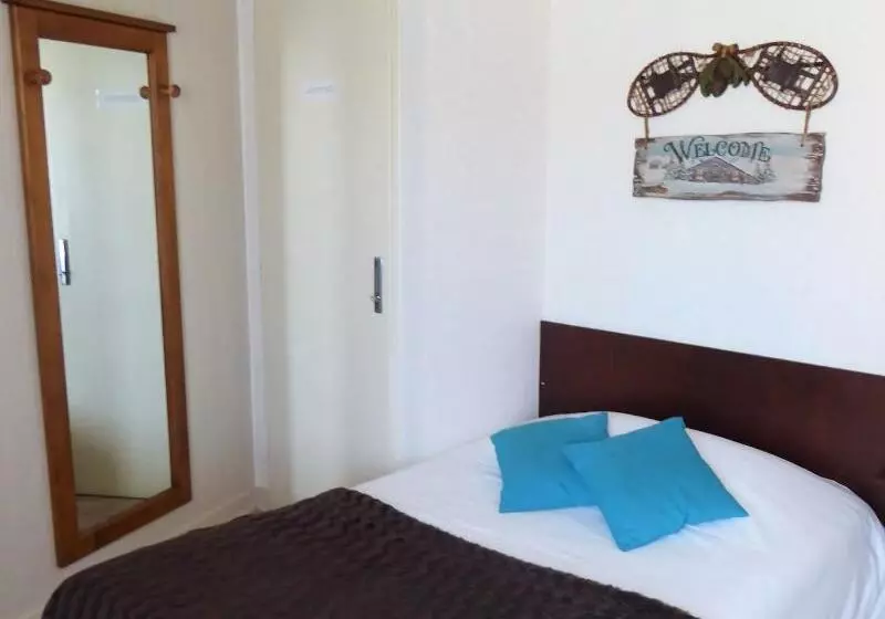 スタンダードシングルルーム, Auberge De Costaroche