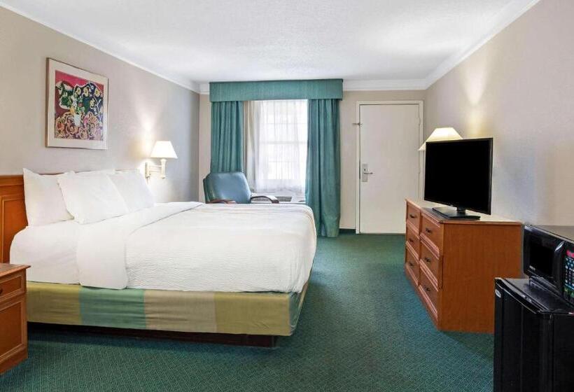 Стандартный Номер Кровать Кинг, Baymont By Wyndham Fort Stockton