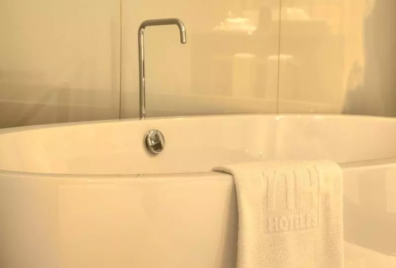 اتاق اجرایی با تخت بزرگ, Crowne Plaza Hotel Los Angeles Harbor, An Ihg