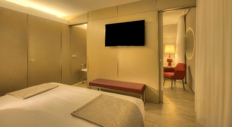 غرفة إدارية سرير كينج, Crowne Plaza Hotel Los Angeles Harbor, An Ihg