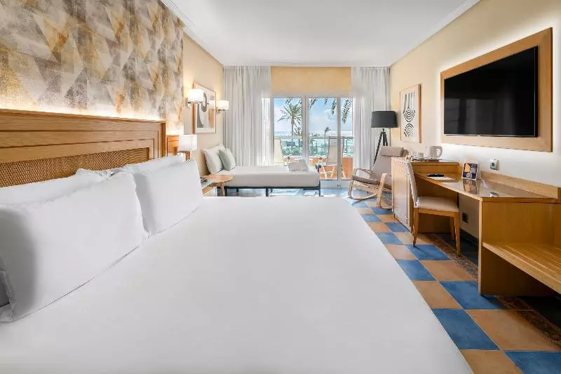 ファミリールーム, Elba Sara Beach & Golf Resort