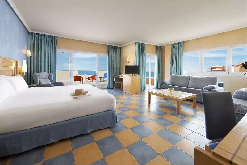 ジュニアスイート, Elba Sara Beach & Golf Resort