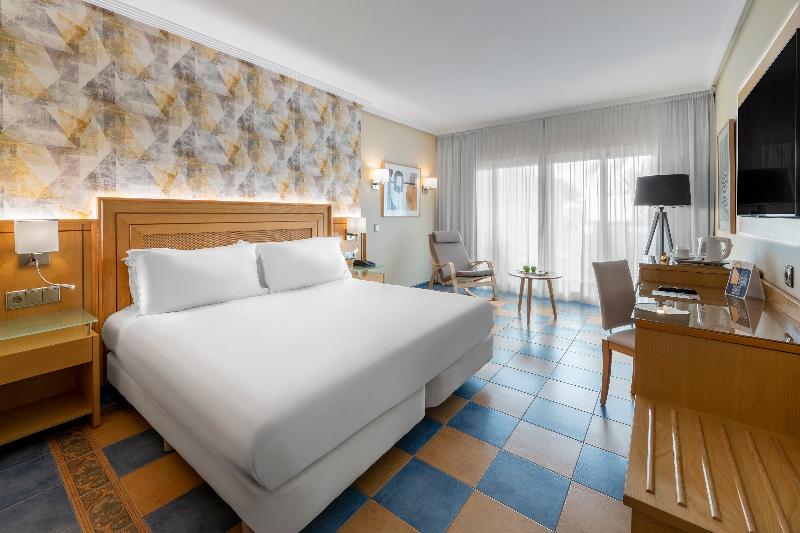 חדר סטנדרט נוף לגינה, Elba Sara Beach & Golf Resort