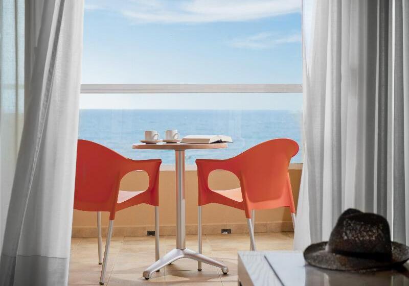 סוויטת ג'וניור נוף לים, Elba Sara Beach & Golf Resort