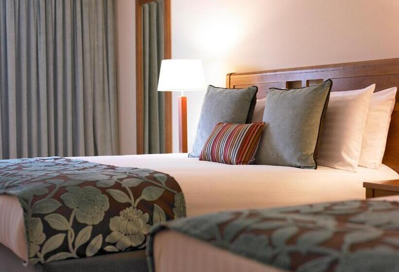 غرفة قياسية ثلاثية, Garryvoe