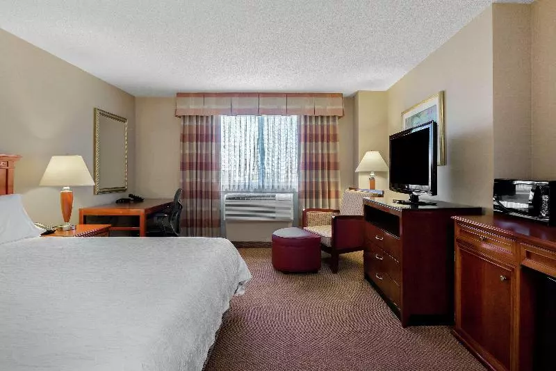 اتاق استاندارد با تخت بزرگ, Courtyard San Francisco Airport Burlingame