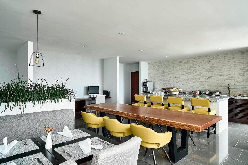 Люкс, Homewood Suites By Hilton Anaheimmain Gate Area