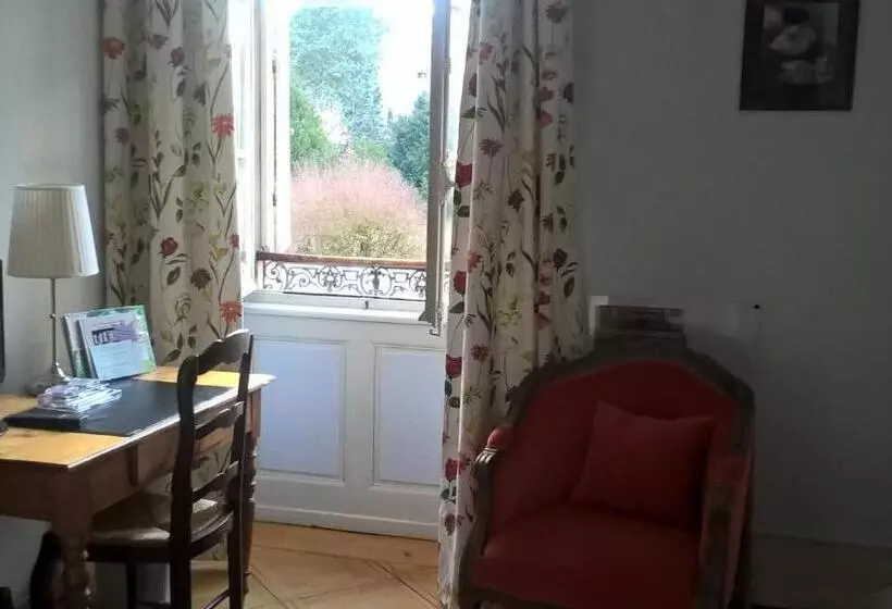公園の見えるスタンダードルーム, Hôtelrésidence La Rubanerie