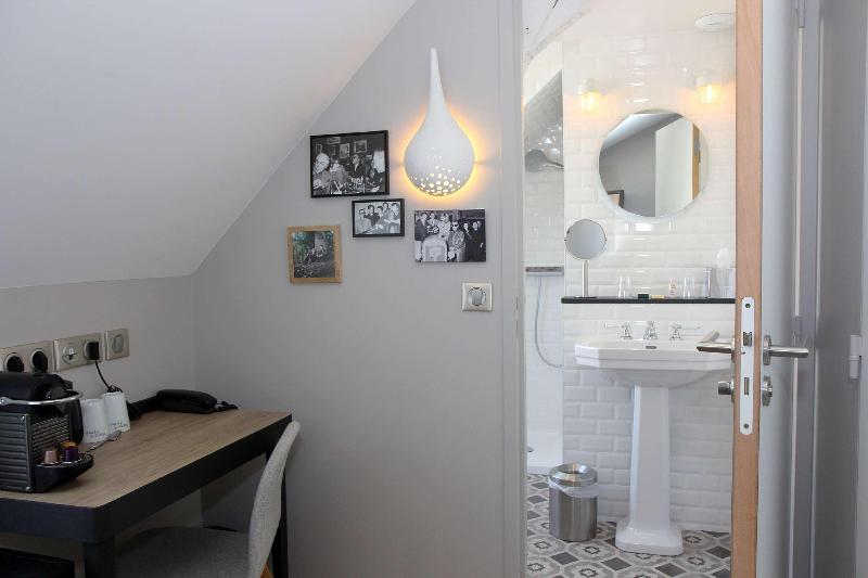 اتاق استاندارد, Litteraire Marcel Ayme, Bw Premier Collection