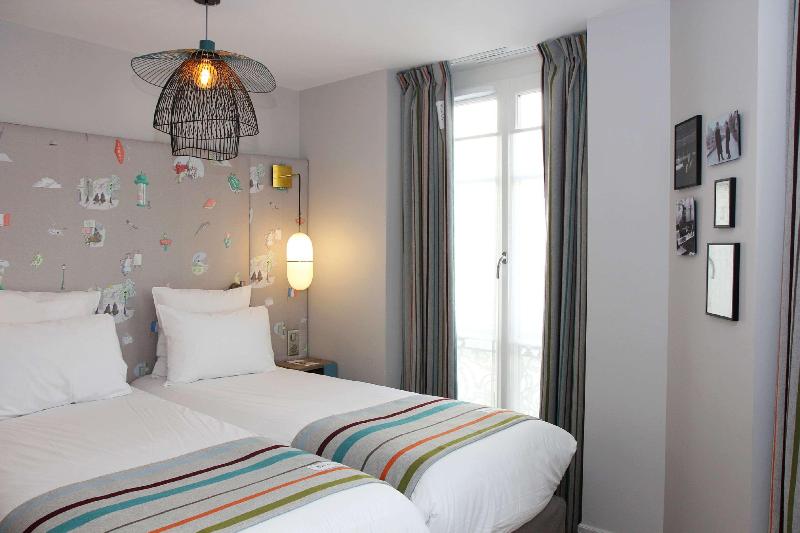 اتاق کلاسیک, Litteraire Marcel Ayme, Bw Premier Collection