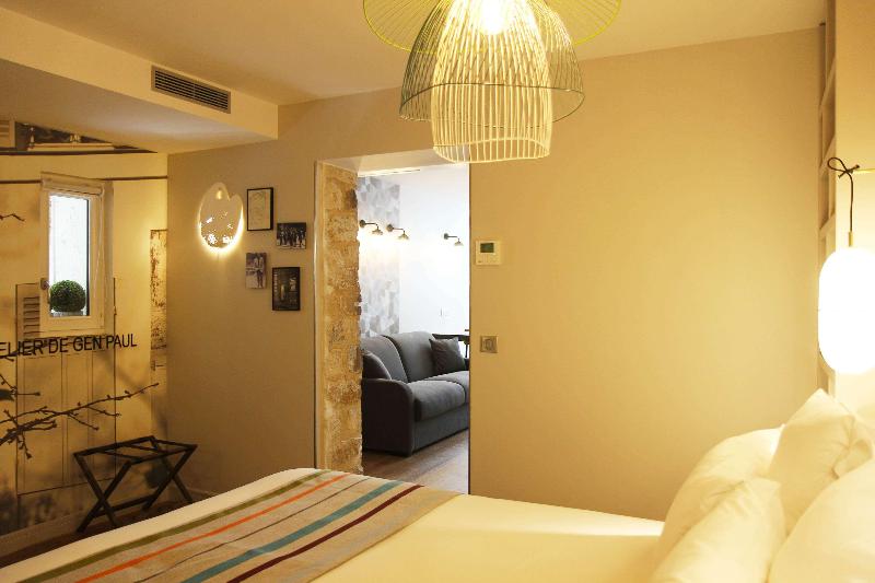 آپارتمان 1 خوابه, Litteraire Marcel Ayme, Bw Premier Collection