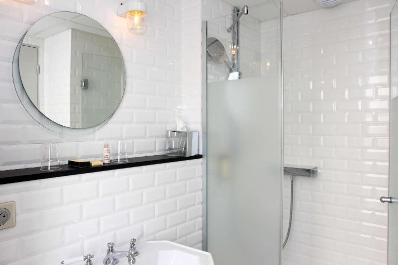 اتاق لوکس سه تخته, Litteraire Marcel Ayme, Bw Premier Collection