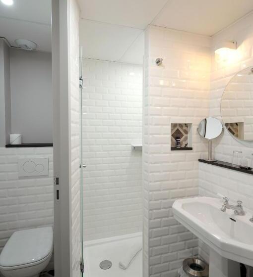 اتاق سوپریور با تخت بزرگ, Litteraire Marcel Ayme, Bw Premier Collection