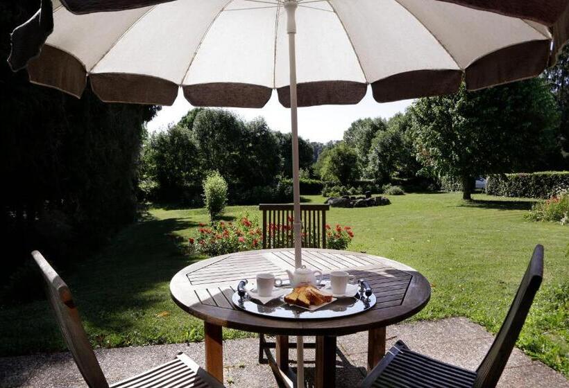 חדר קומפורט, Logis Auberge Du Barrez