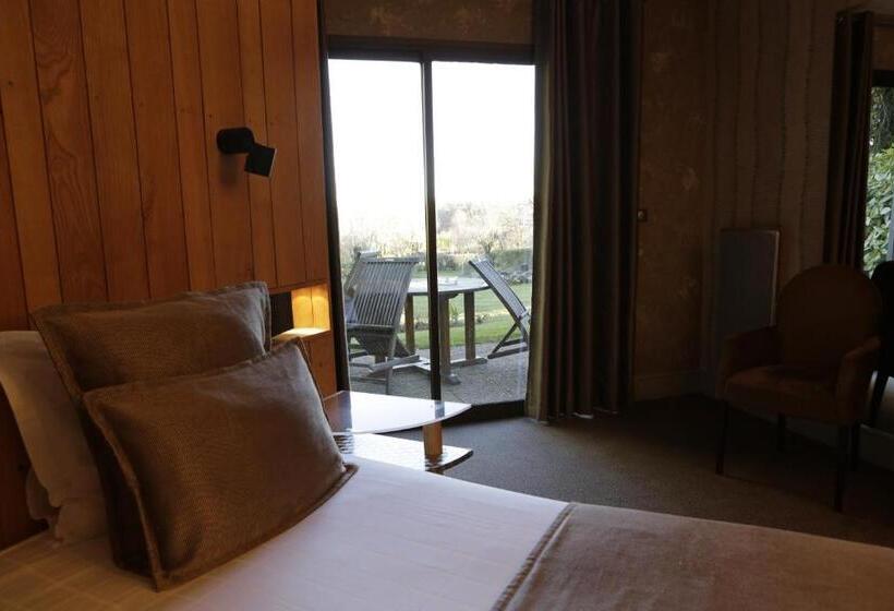 חדר קומפורט יחיד, Logis Auberge Du Barrez