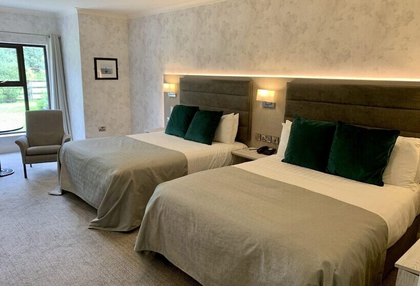 اتاق خانوادگی, Mill Park