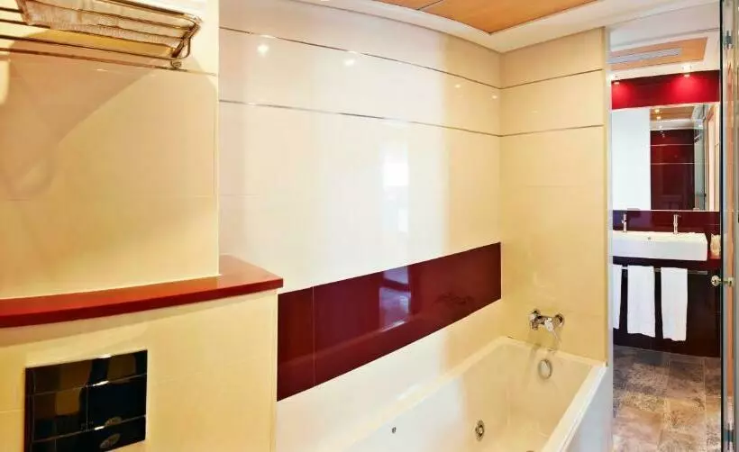 سوییت جونیور, Mll Mediterranean Bay Hotel   Adults Only