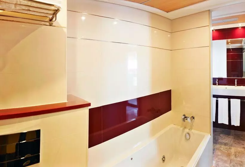 سوییت جونیور, Mll Mediterranean Bay Hotel   Adults Only