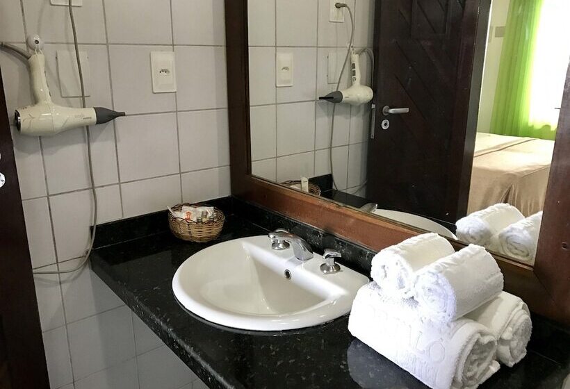 בקתת סופריור בת חדר 1, Portaló