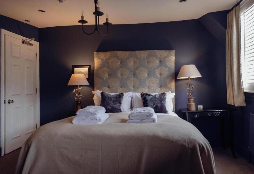 חדר בסיסי, Chapter House